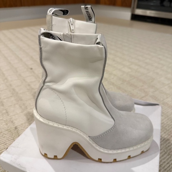 Maison Margiela MM6 White & Gray Boots Booties 38 8 - Picture 2 of 13